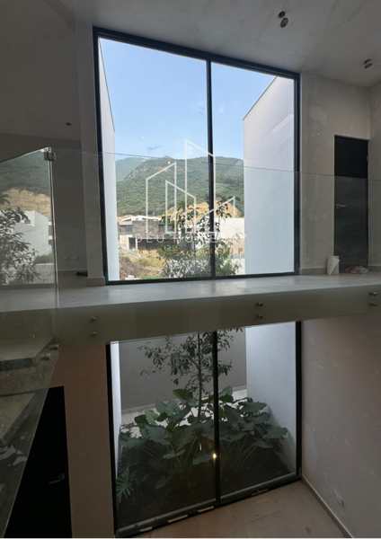 Casa en venta en Castaños del Vergel, Monterrey — foto 3 de 22