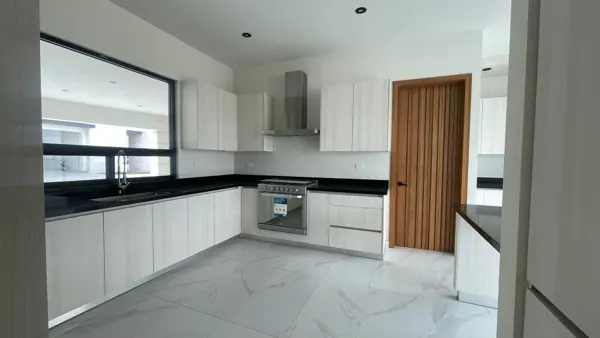 Casa en venta en La Escondida, Saltillo — foto 3 de 15