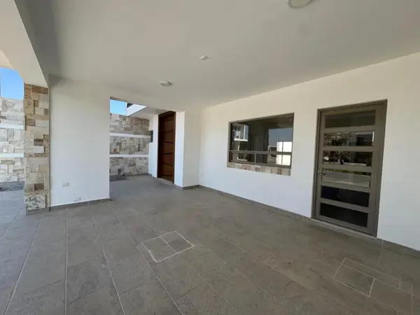 Casa en venta en Rincón las Trojes, Torreón — foto 2 de 26