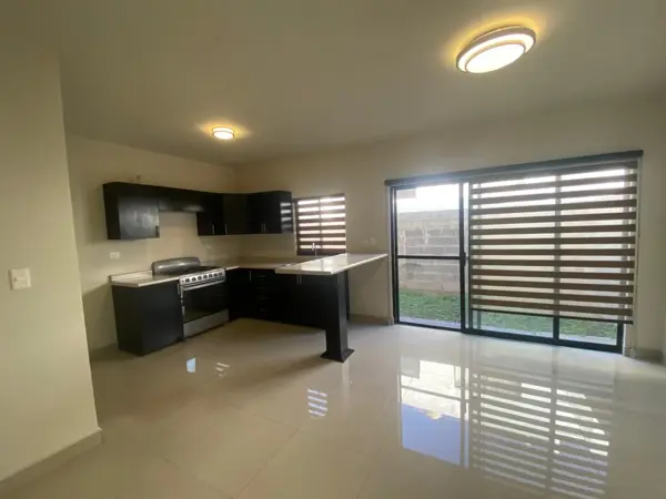 Casa en renta en Cumbres Provenza Privada Terra, García — foto 3 de 10