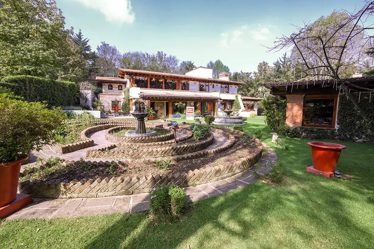 Casa en venta en San Bartolo Ameyalco, Álvaro Obregón — foto 1 de 28