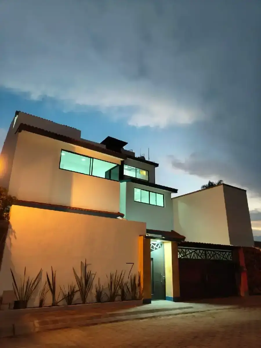 Casa en venta en Jardines de Reforma, Cuernavaca — foto 1 de 22