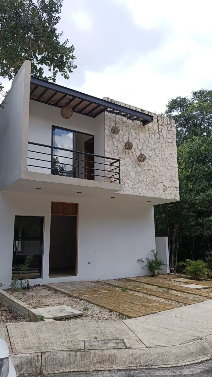 Casa en venta en Bosque de Cristo Rey, Solidaridad — foto 1 de 24