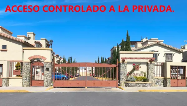 Casa en venta en Real Vizcaya, Tecámac — foto 2 de 37