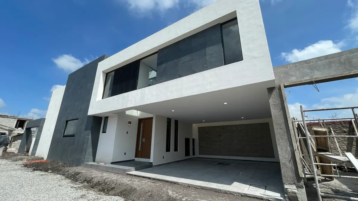 Casa en venta en San Gaspar Tlahuelilpan, Metepec — foto 1 de 23