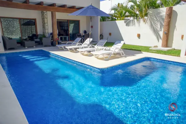 Casa en venta en Playa del Carmen, Solidaridad, Quintana Roo Casa en venta en Playa del Carmen, Solidaridad, Quintana Roo