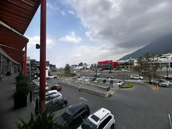 Local en renta en Leones, Monterrey — foto 2 de 7