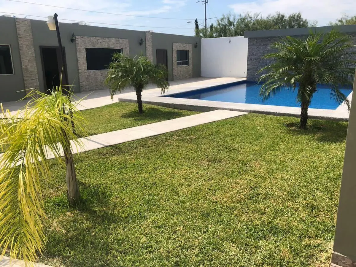 Quinta en renta en Villas del Norte, Ciénega de Flores — foto 1 de 6