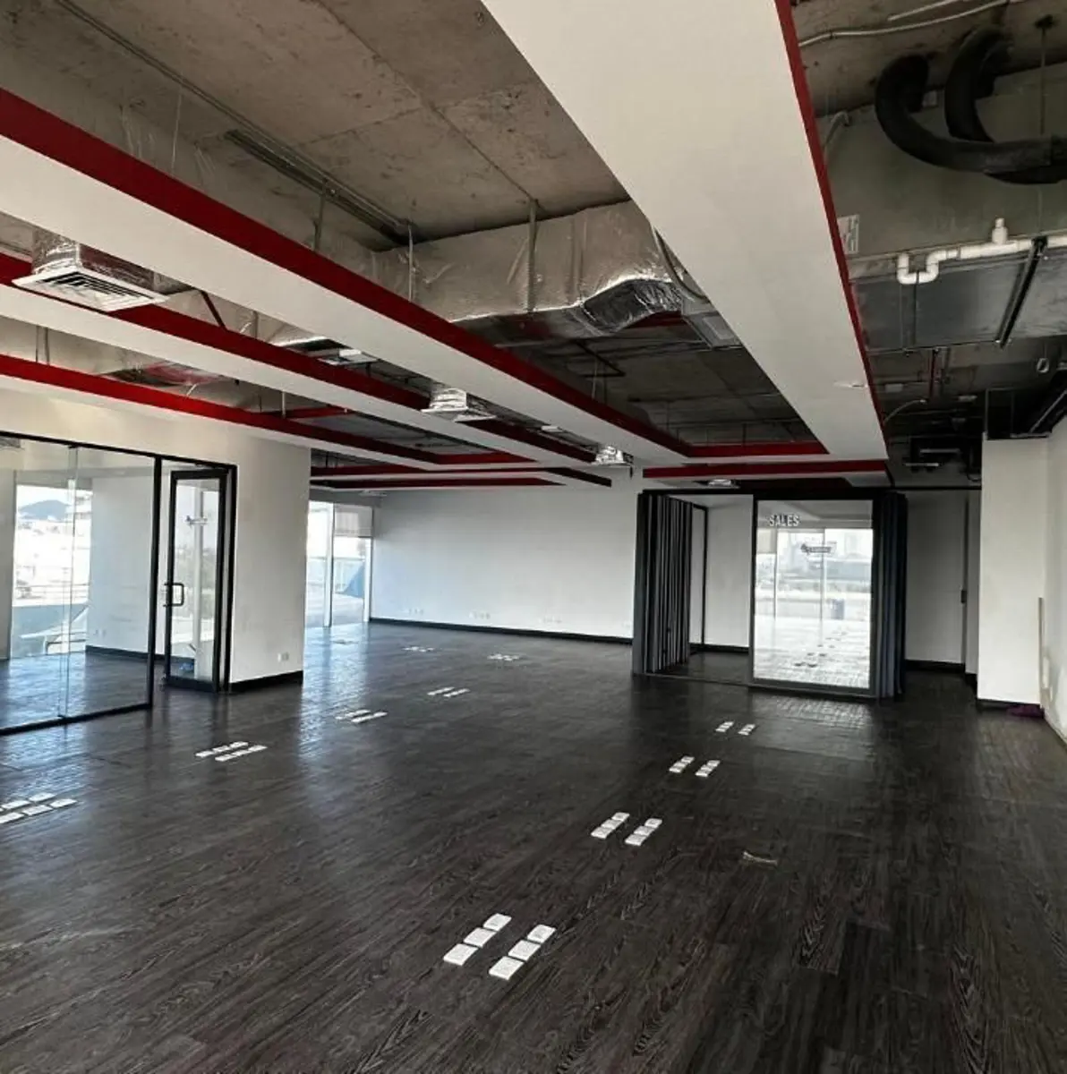 Oficina en renta en Zona Valle Oriente, San Pedro Garza García — foto 1 de 8