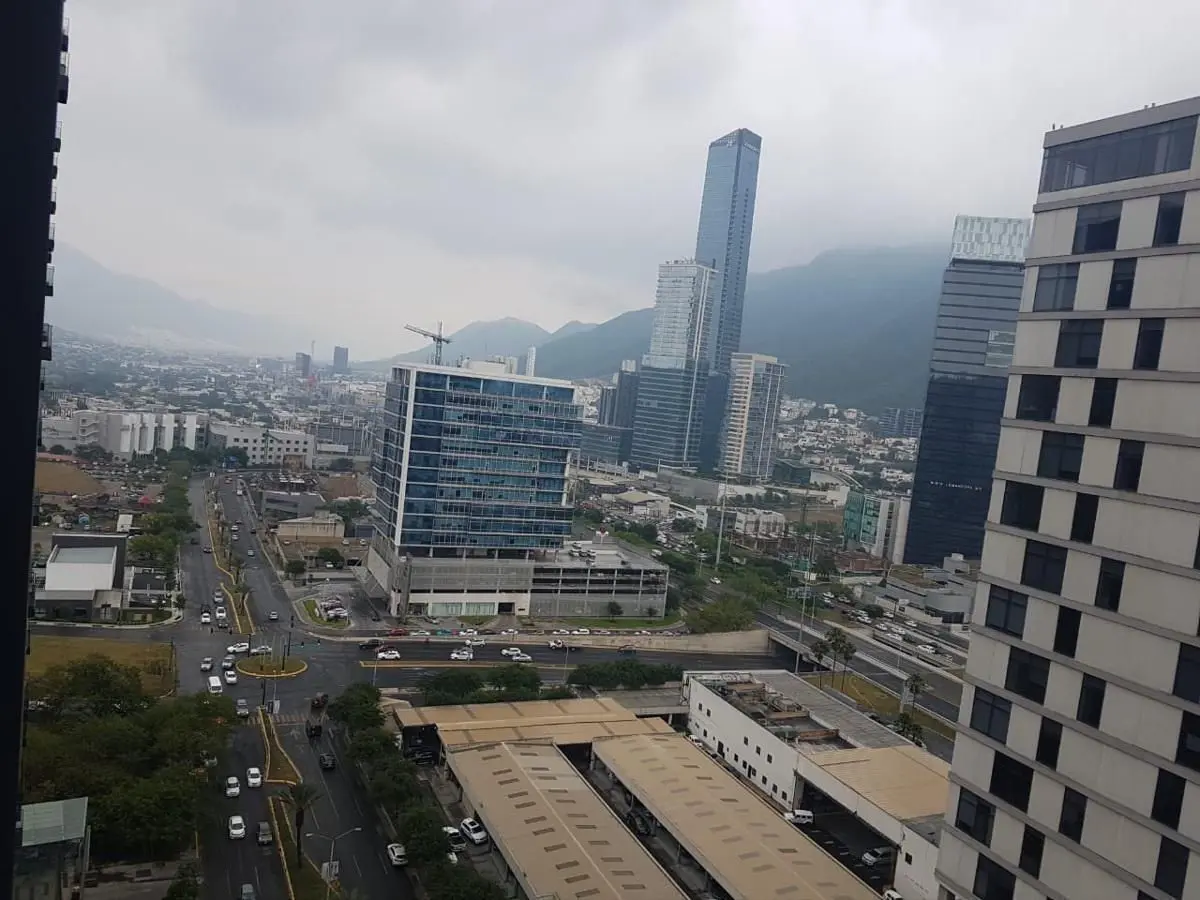 Departamento en venta en Del Valle Oriente, San Pedro Garza García — foto 1 de 13
