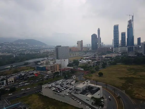 Departamento en venta en Del Valle Oriente, San Pedro Garza García — foto 3 de 13