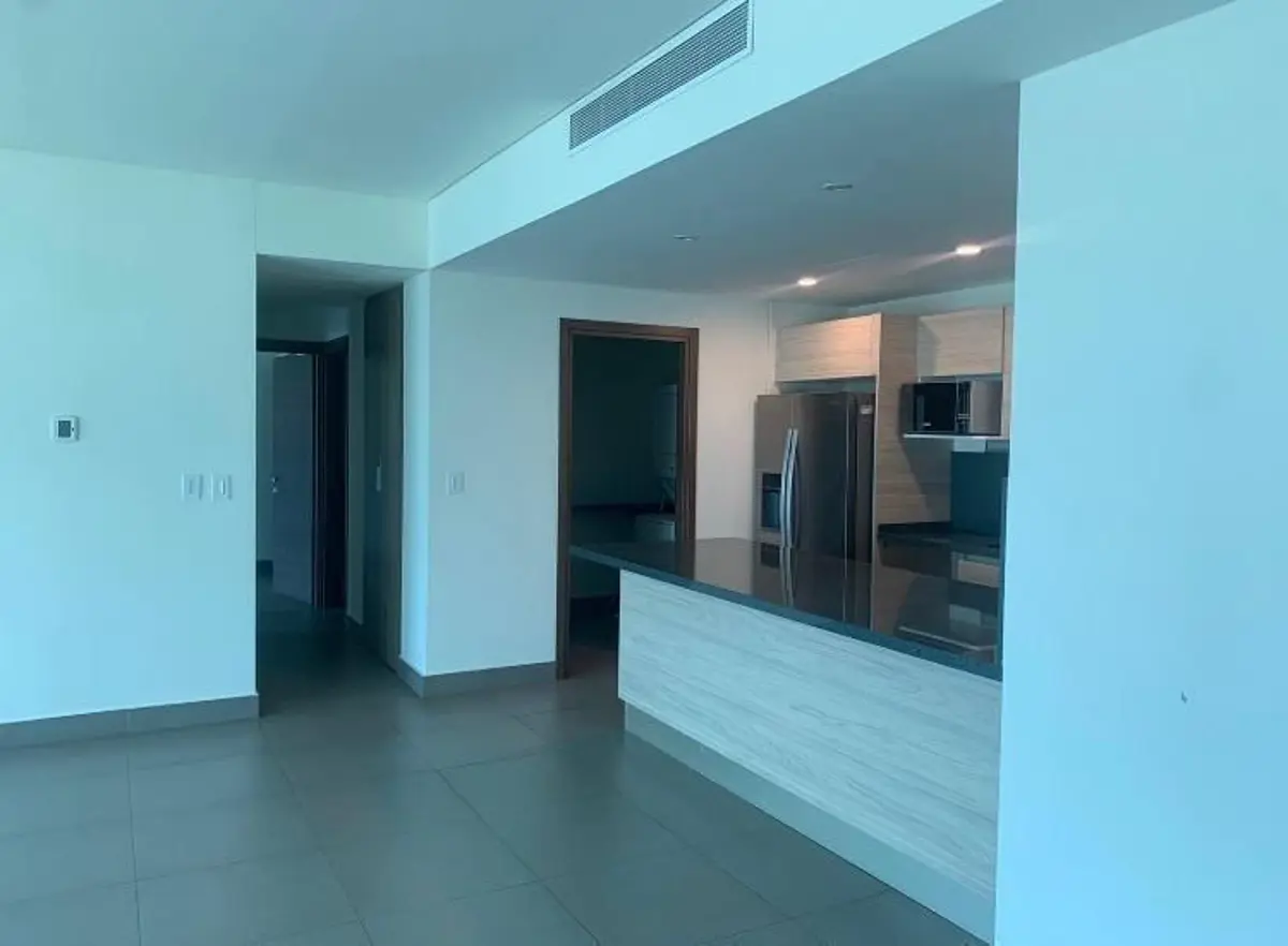 Departamento en venta en Residencial Santa Bárbara, San Pedro Garza García — foto 1 de 10