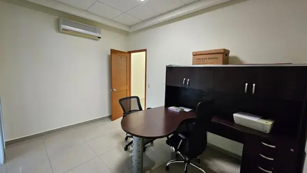 Oficina en renta en Del Valle, San Pedro Garza García — foto 2 de 9
