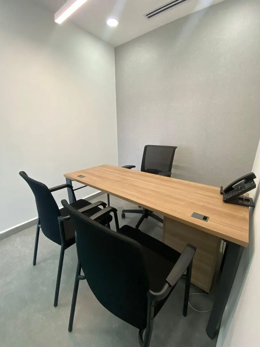 Oficina en renta en Del Valle, San Pedro Garza García — foto 1 de 3