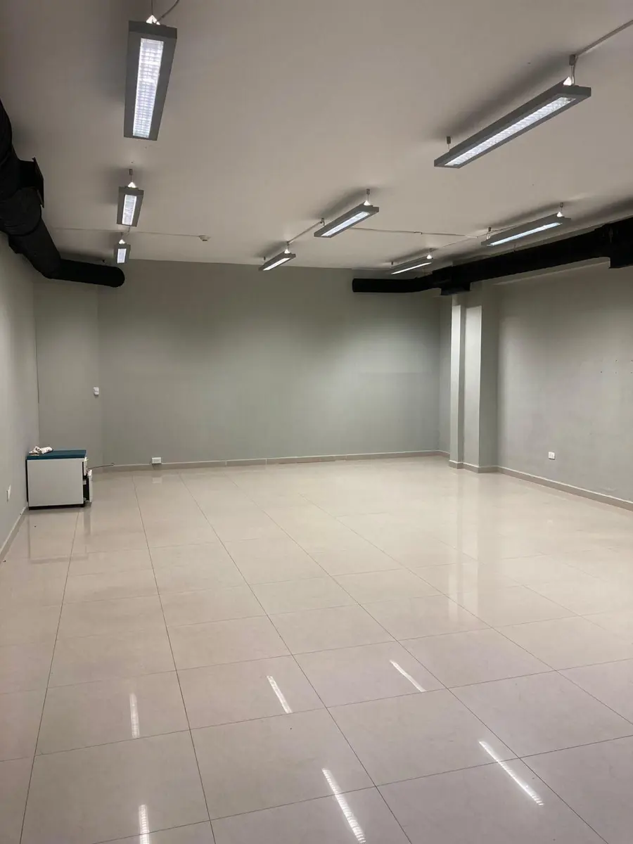 Oficina en renta en Lomas del Valle, San Pedro Garza García — foto 1 de 3