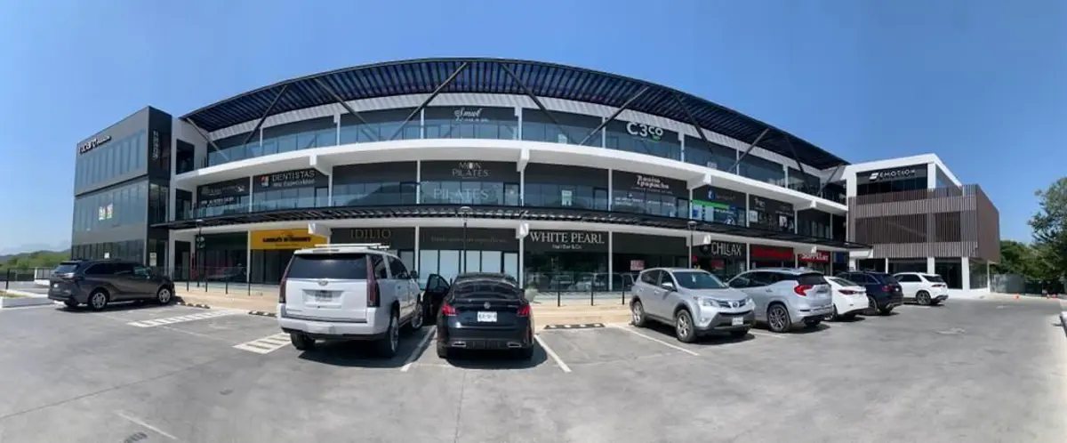 Local en venta en El Uro, Monterrey — foto 1 de 4