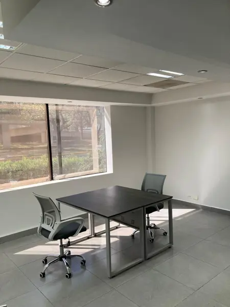 Oficina en renta en Del Valle, San Pedro Garza García, Nuevo León