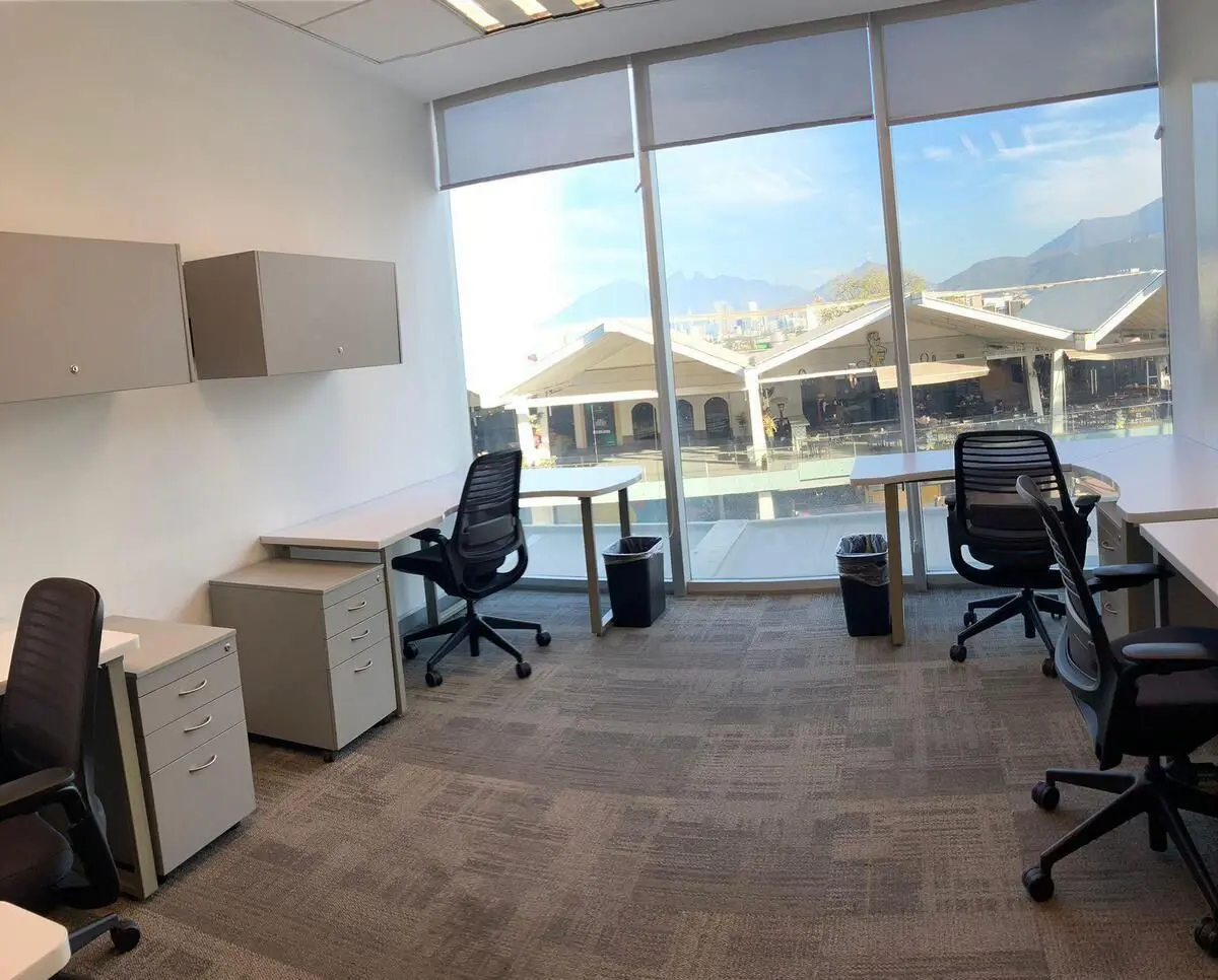 Oficina en renta en Del Valle, San Pedro Garza García — foto 1 de 4
