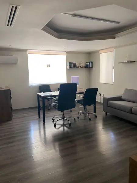 Oficina en renta en Del Valle, San Pedro Garza García, Nuevo León