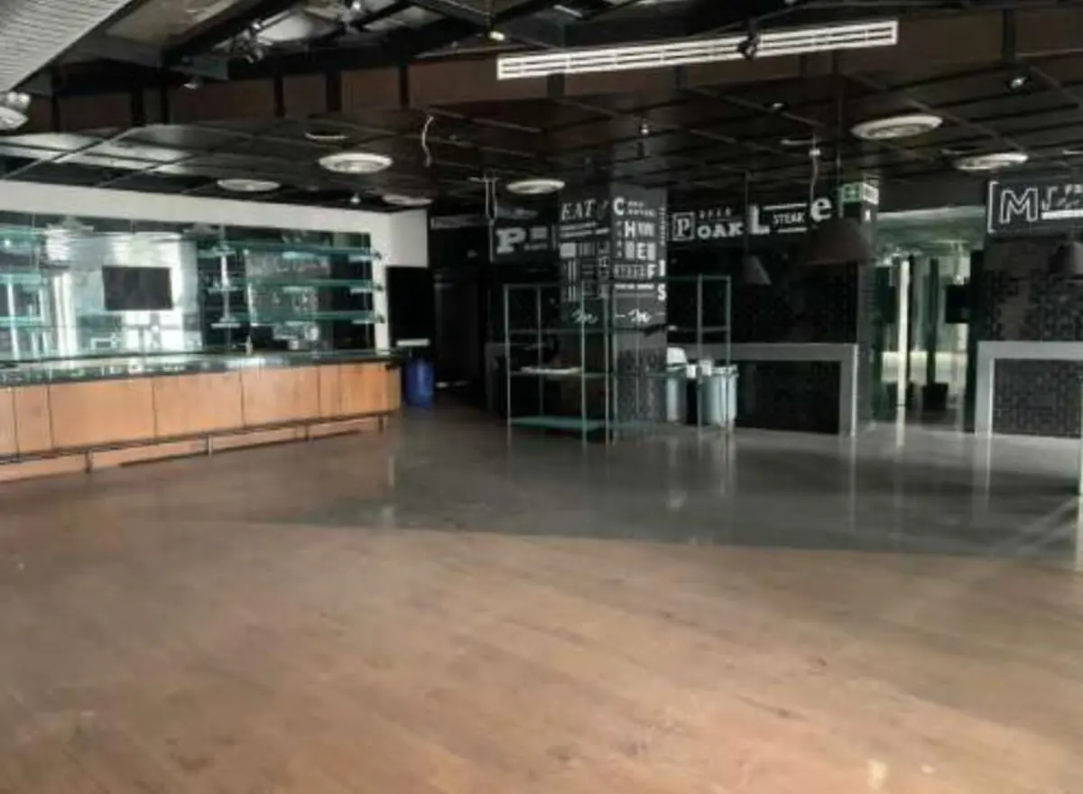 Local en renta en Del Valle, San Pedro Garza García — foto 1 de 4