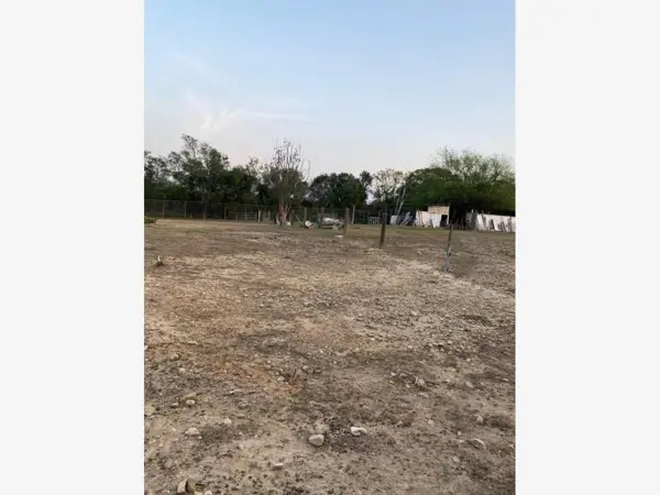 Terreno en venta en Huajuquito o los Cavazos, Santiago — foto 3 de 7