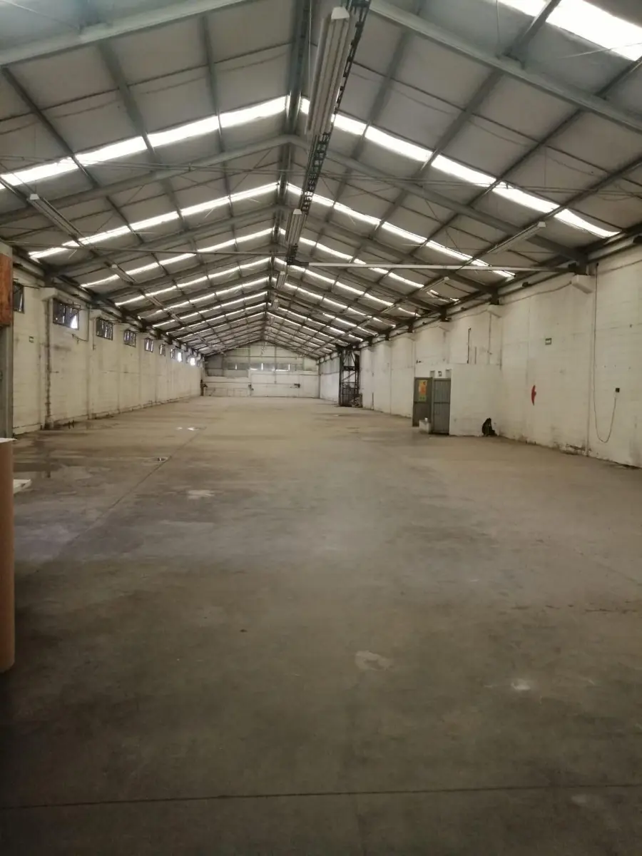 Bodega en renta en Mitras Norte, Monterrey — foto 1 de 6