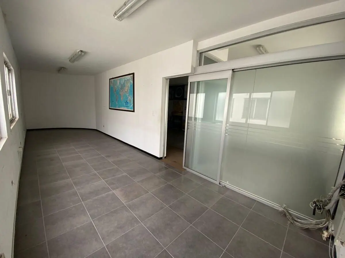 Oficina en renta en Del Valle, San Pedro Garza García — foto 1 de 14