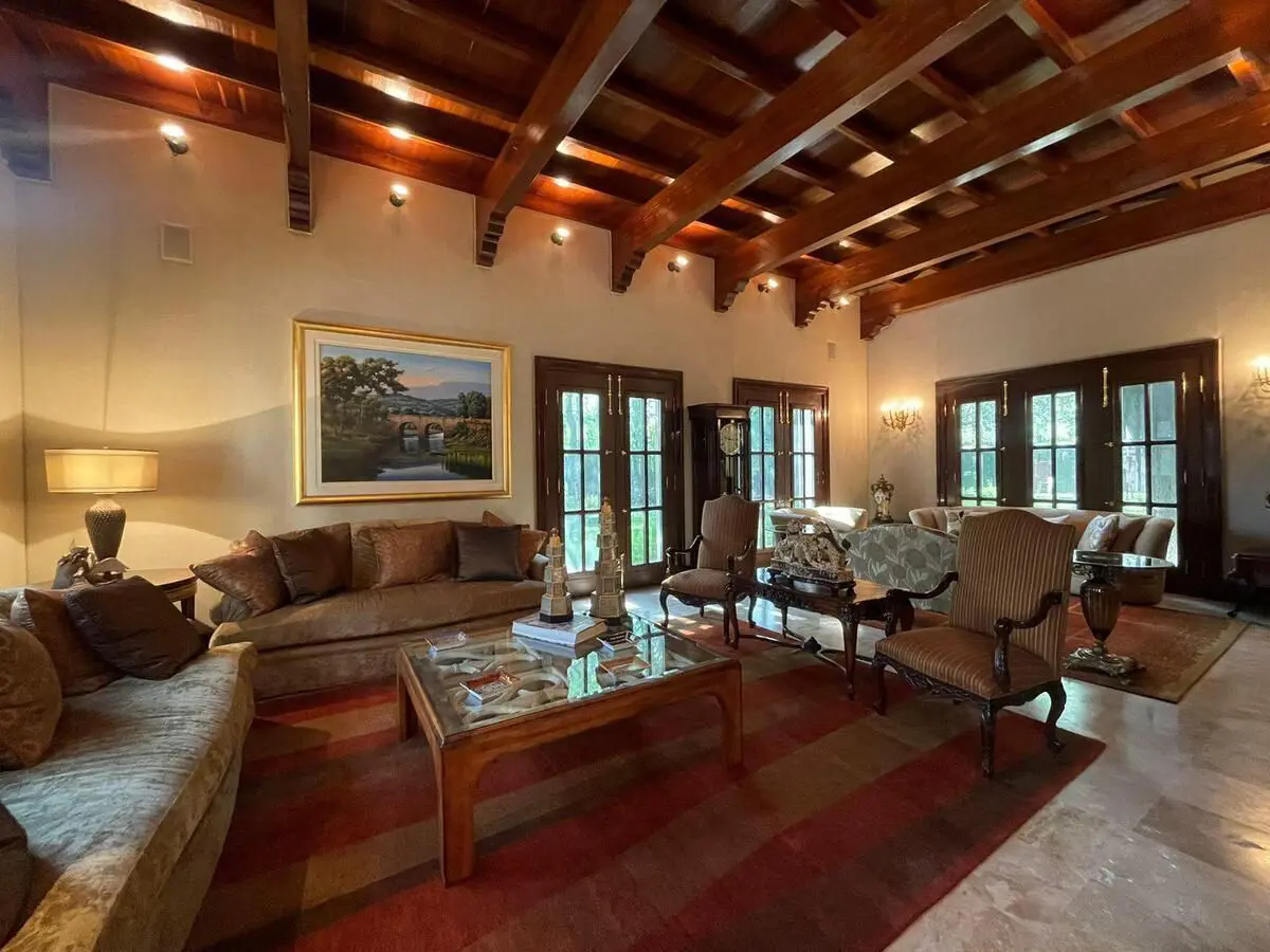 Casa en venta en El Uro, Monterrey — foto 1 de 23