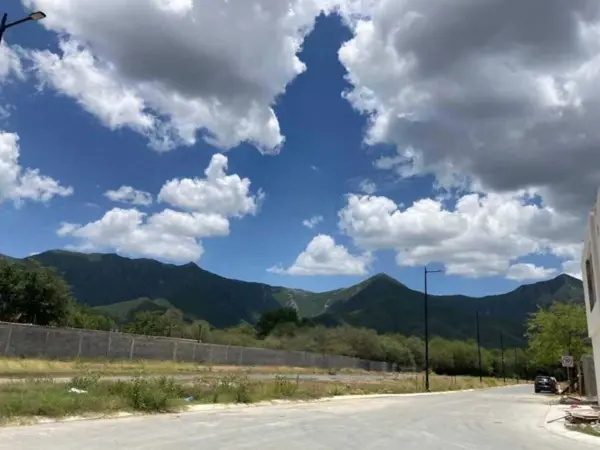Terreno en venta en Huajuquito o los Cavazos, Santiago — foto 2 de 5