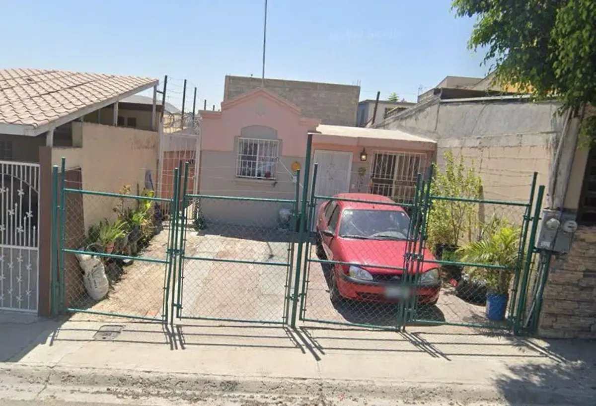 Casa en venta en Villa Fontana XIII, Tijuana — foto 1 de 3