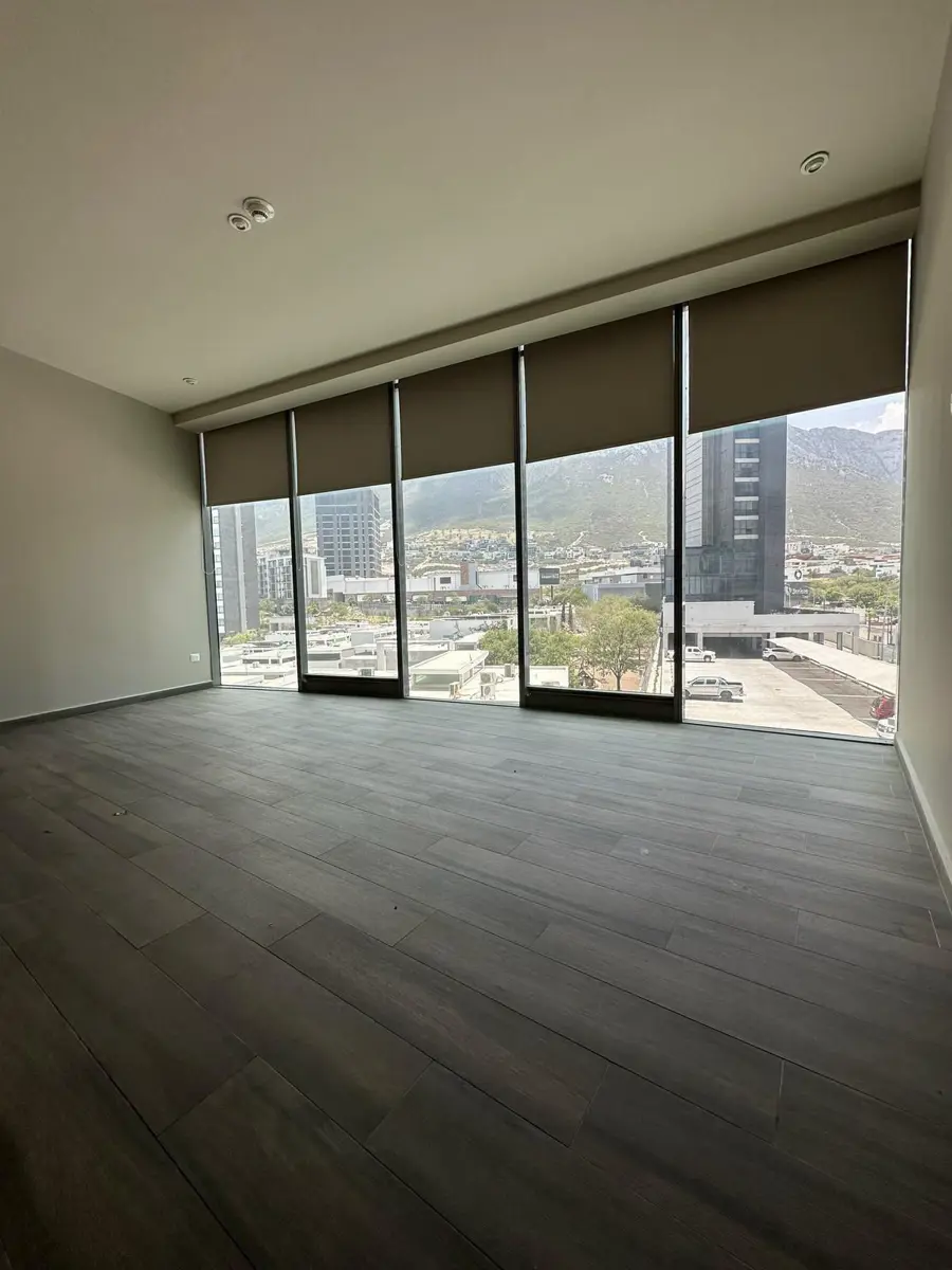 Departamento en venta en Vía Cordillera, Santa Catarina — foto 1 de 9