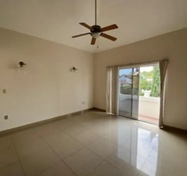 Casa en venta en Bosques del Pedregal, San Cristóbal de las Casas — foto 3 de 8