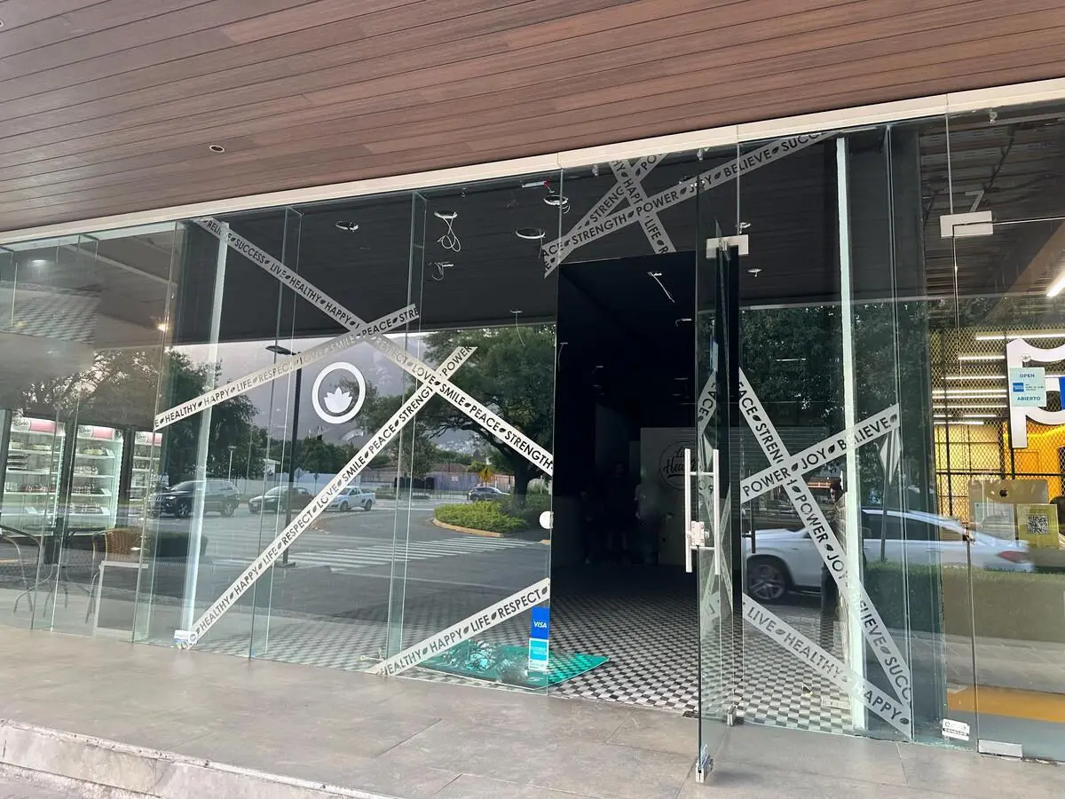 Local en renta en Del Valle, San Pedro Garza García — foto 1 de 4
