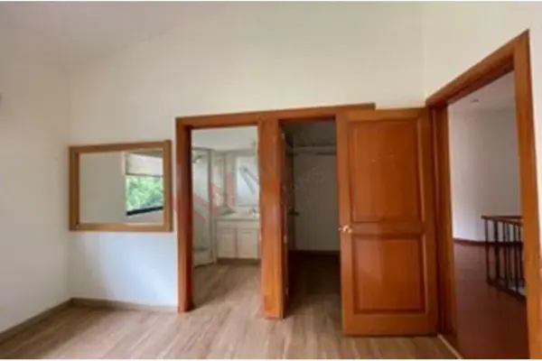 Casa en venta en Jardines de Ahuatepec, Cuernavaca — foto 2 de 50