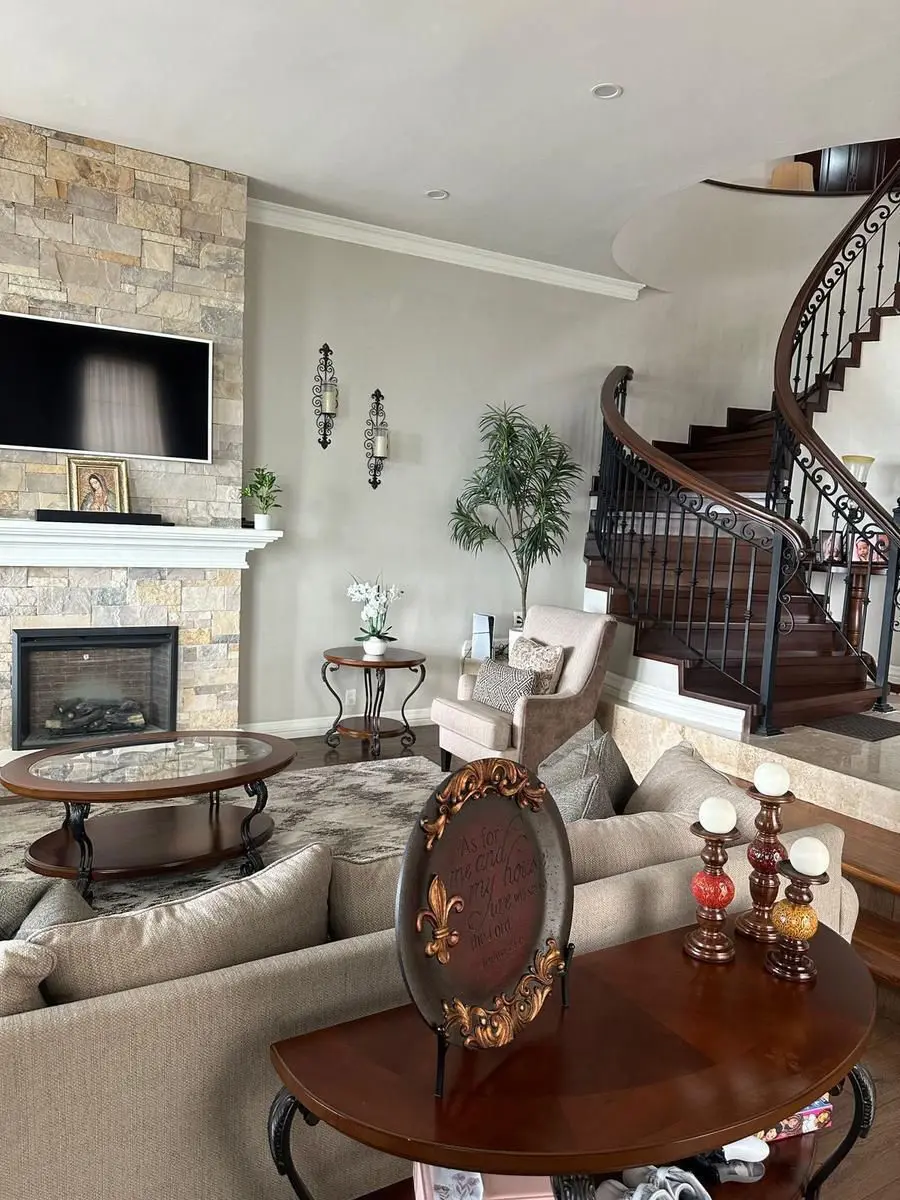 Casa en venta en Lomas del Roble, San Nicolás de los Garza — foto 1 de 21