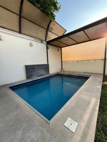Casa en venta en Contry la Silla, Guadalupe — foto 3 de 18