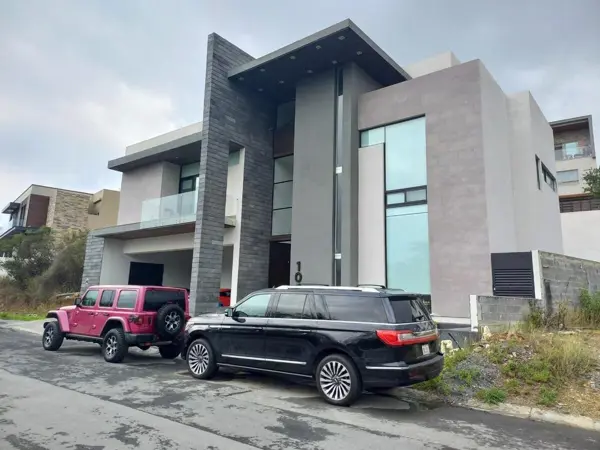 Casa en venta en Sierra Alta, Monterrey — foto 2 de 21