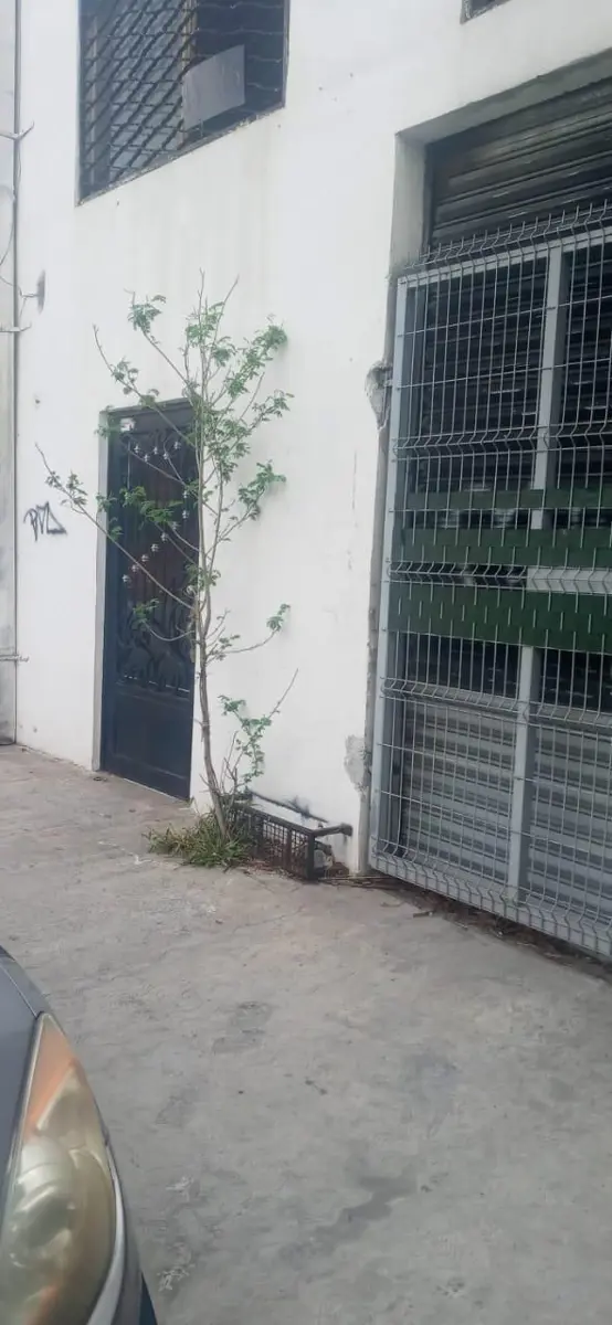 Bodega en renta en Niño Artillero, Monterrey — foto 1 de 12