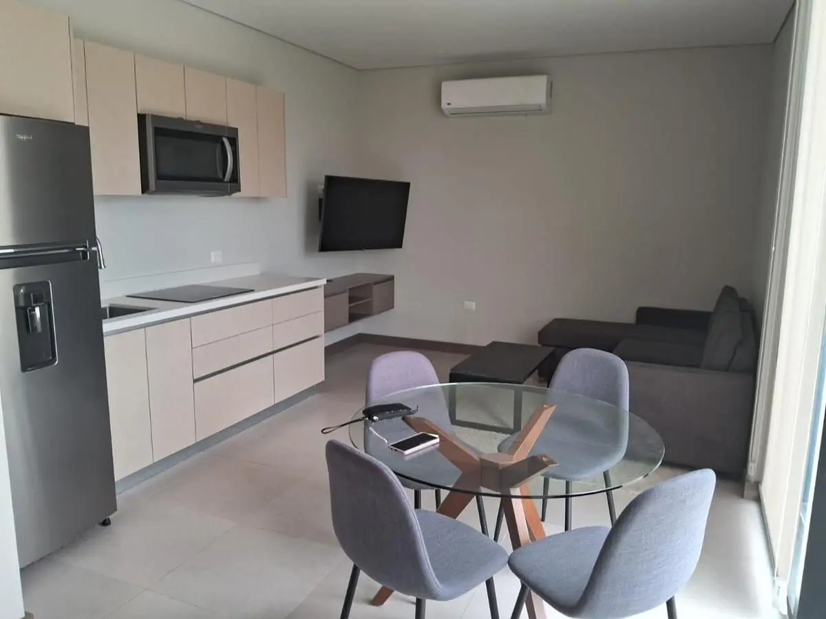 Departamento en renta en Lomas del Valle, San Pedro Garza García — foto 1 de 8