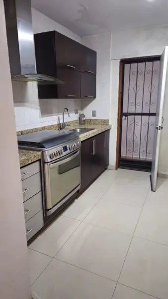 Casa en venta en Lomas Modelo, Monterrey — foto 2 de 19