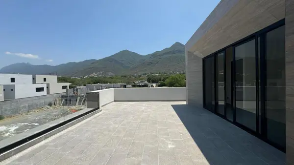 Casa en venta en Los Cristales, Monterrey — foto 2 de 10