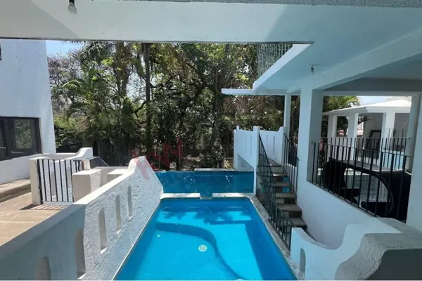 Casa en venta en Miguel Hidalgo, Cuernavaca — foto 2 de 54