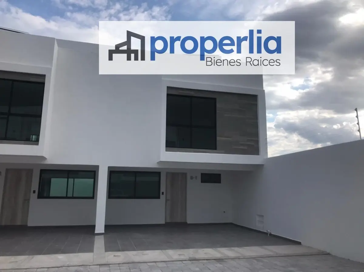 Casa en renta en Santiago Momoxpan, San Pedro Cholula — foto 1 de 15