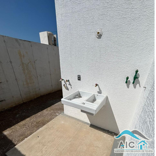 Casa en venta en La Reserva, Villa de Álvarez — foto 3 de 16
