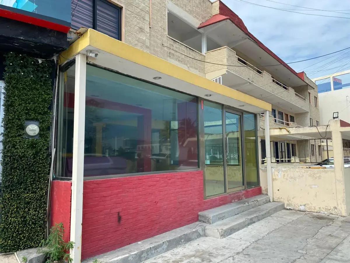 Local en renta en Luis Echeverria Álvarez, Boca del Río — foto 1 de 10