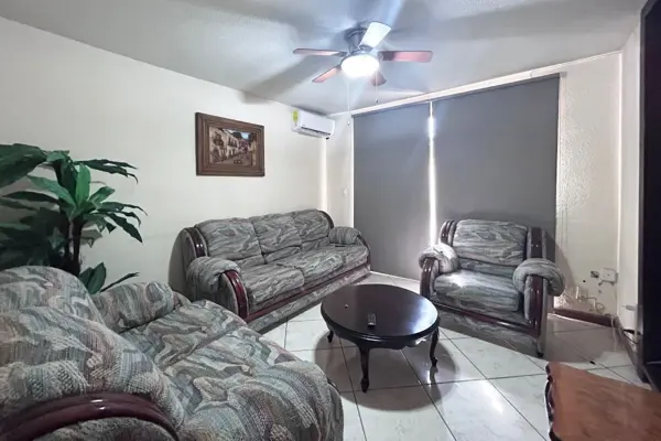 Casa en renta en San Isidro, Saltillo — foto 3 de 18