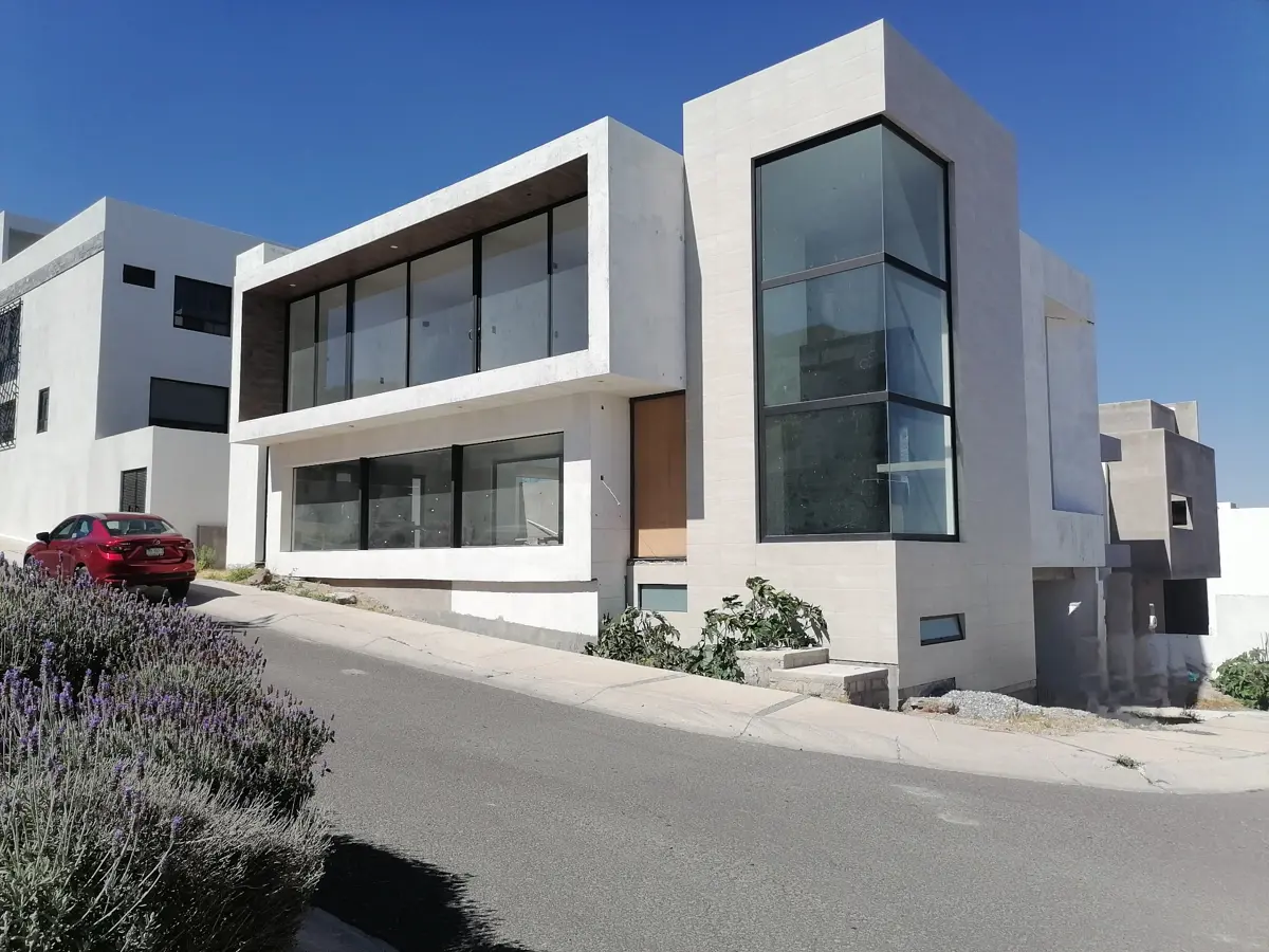 Casa en venta en Zibatá, El Marqués — foto 1 de 15