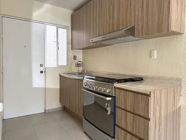 Casa en renta en Residencial Alta California, Tlajomulco de Zúñiga — foto 2 de 30