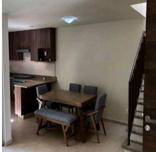 Casa en venta en Valle del Campestre, León — foto 3 de 10