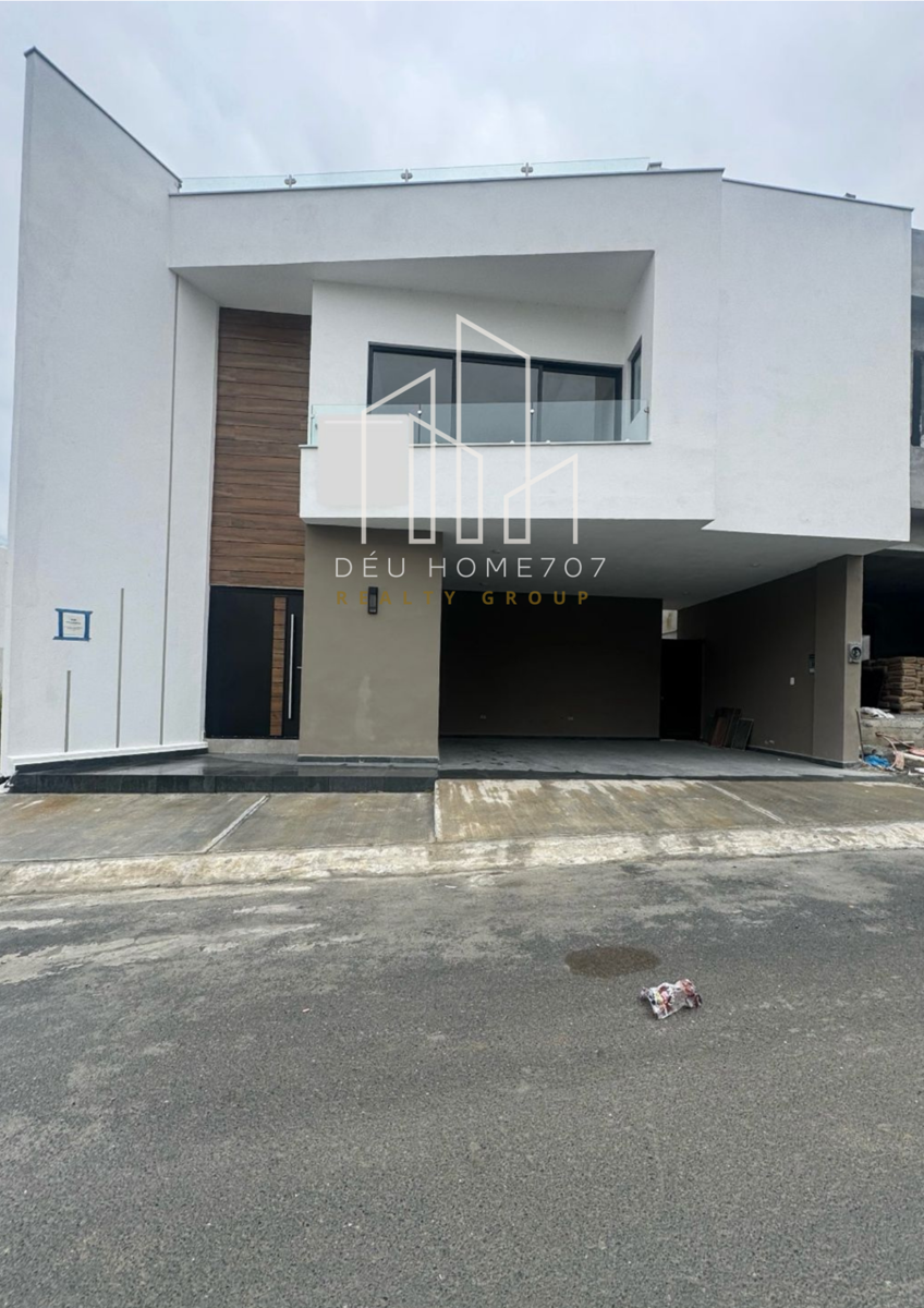 Casa en venta en Mítica Residencial, Monterrey — foto 1 de 12